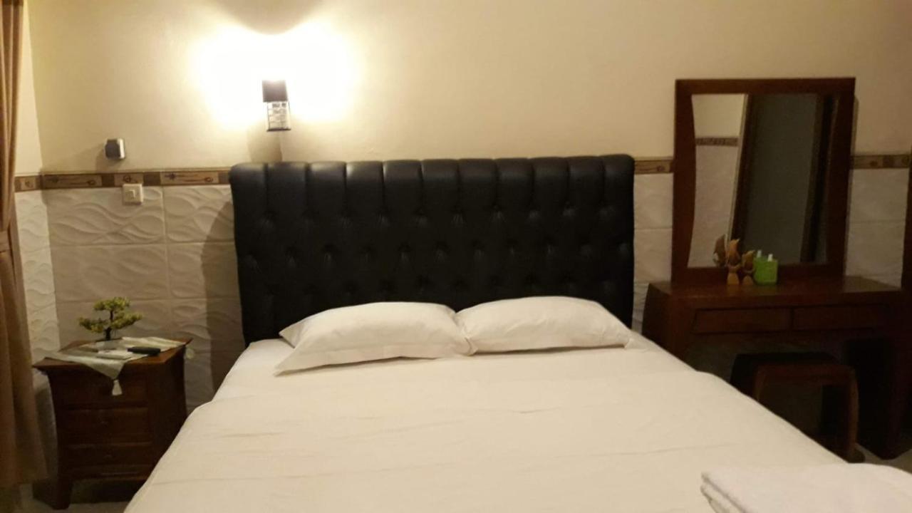 Jepun Inn Padangbai  Luaran gambar
